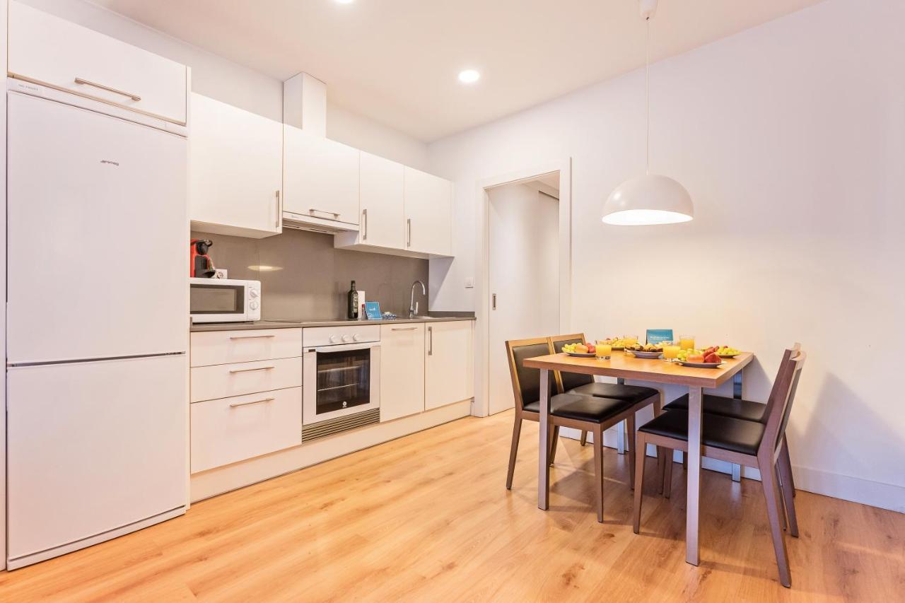 Sweett - Pare Lainez Apartman Barcelona Kültér fotó