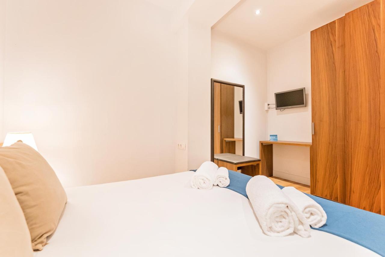 Sweett - Pare Lainez Apartman Barcelona Kültér fotó